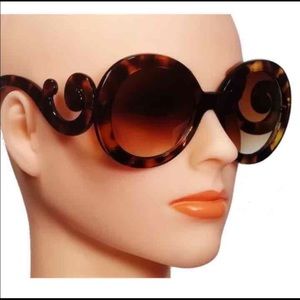 2 baroque sunglasses Leopard